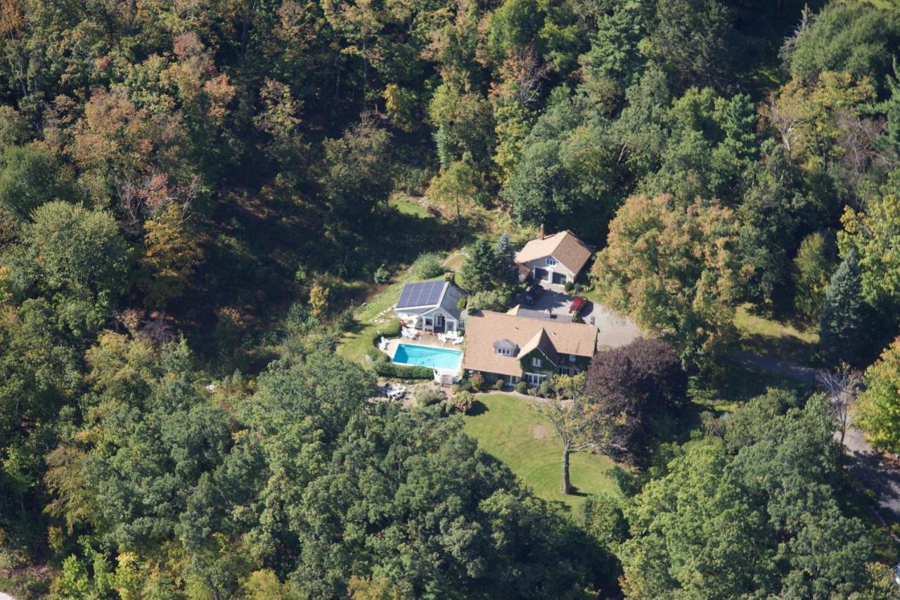 فيتشبيرغ Howarth House Bed And Breakfast المظهر الخارجي الصورة